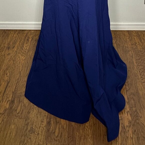 Seam Sculpted Crepe Mermaid Gown M0005, Royal Blue (Size 16) - Picture 3 of 4